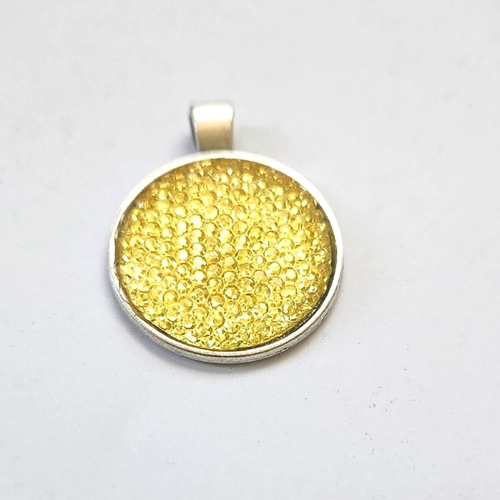 Elegant Silver and Gold Pendant